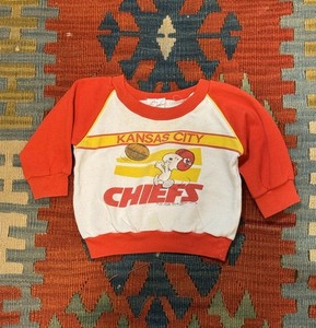 Vintage 80s NFL Kansas City Chiefs Snoopy Sweatshirt Football Unisex 18 Months