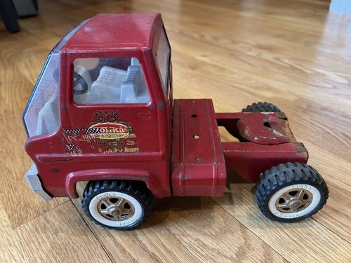 VINTAGE TONKA CAB TRUCK TANKER METAL PRESSED STEEL RED