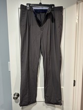 Roundtree Yorke Travel Smart Gray Pleated Front Mens Dress Pants 36x32 EUC