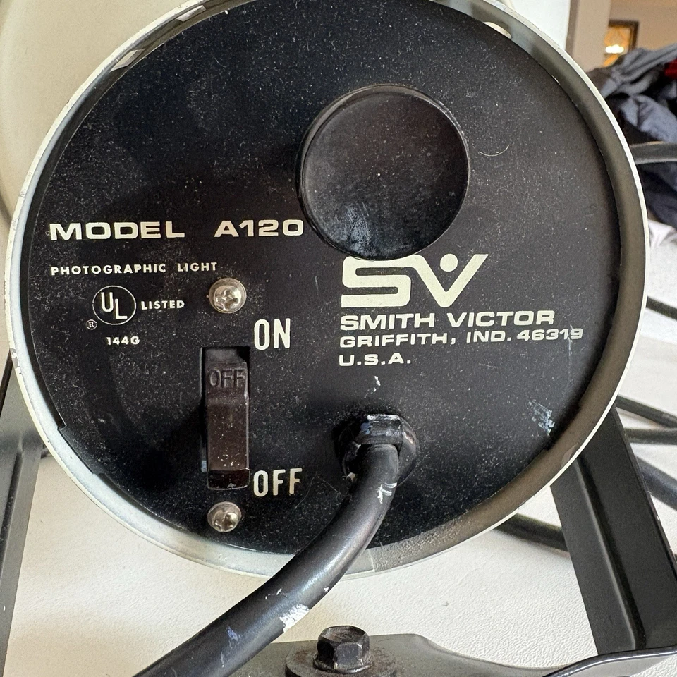 Smith-Victor Model A120 Photographic Studio Light 12.25" - Image 4 of 4
