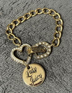 Authentic Juicy Couture Gold Plated Crystal Lady Luck Love Heart Charm Chain Link Bracelet