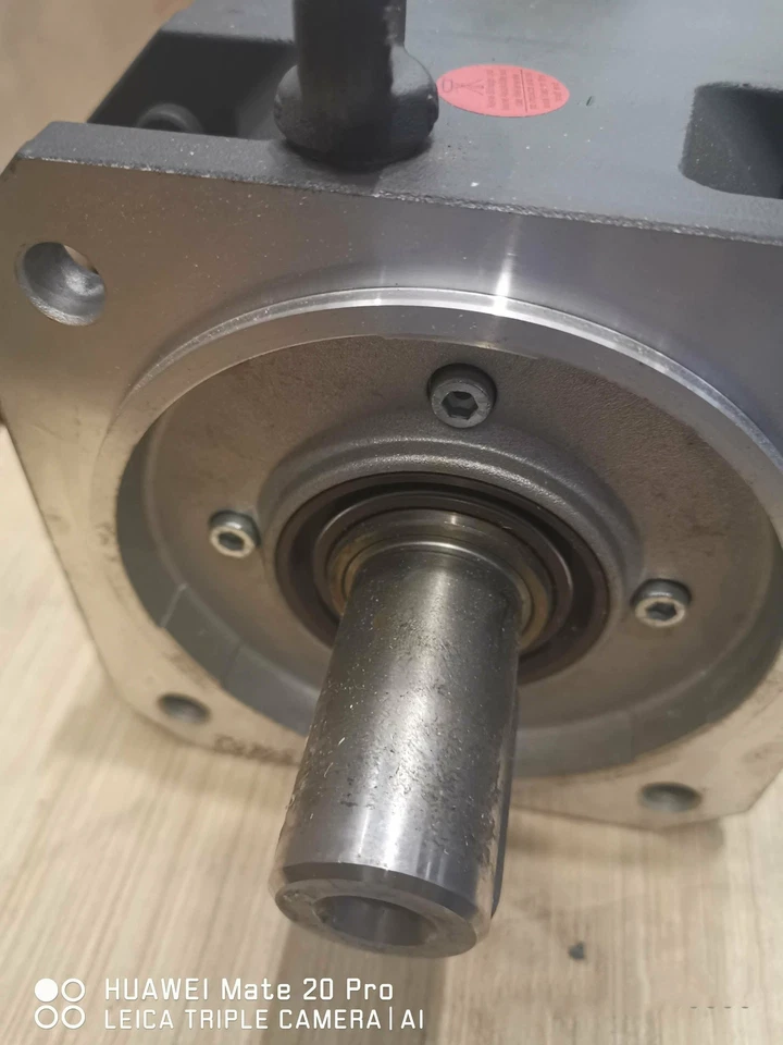 ONE New 1FT6086-8AH71-4AA7 No packaging # FedEx / DHL - Image 4 of 4