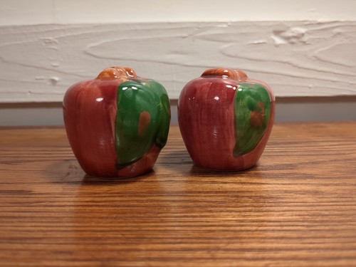 Apple Salt & Pepper Shakers with Stoppers Vintage Franciscan Cottagecore - Picture 2 of 9