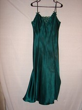 Vintage Fredericks of Hollywood Green with Timeless Design Nightgown Size Small