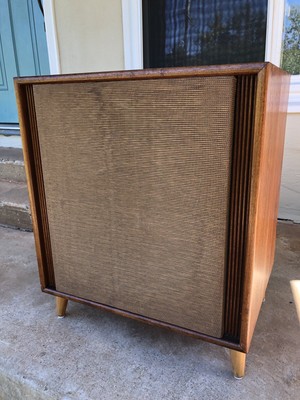 university speakers vintage