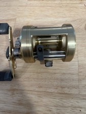 Shimano Calcutta 400 Baitcasting Reel - CT400