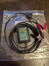 Deltran 12 Volt 750ma Battery Tender Jr Trickle Car Motorcycle Charger 021-0123