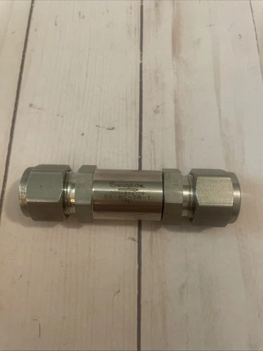 Swagelok SS-8C-TR-1 Poppet Check Valve, Fixed Pressure, 1/2 " Tube Fit