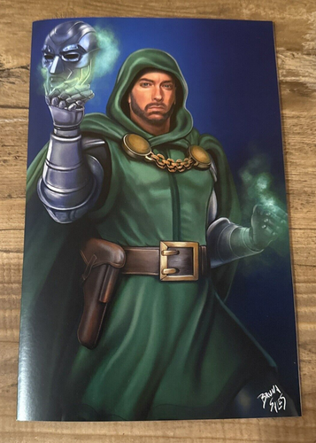 Orbit Eminem NYCC 2024 EXCLUSIVE VARIANT DR DOOM W/Hood on limited SALES