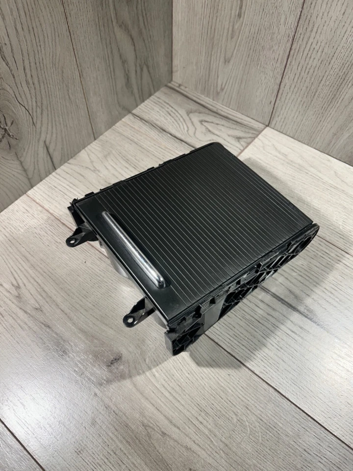 VW PASSAT B6 PORTE-GOBELET CENTRAL AVANT PLATEAU RANGEMENT 3C0858329A - Photo 4/4