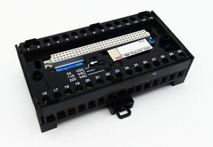 ABB Procontic CS31 Ausgabemodul ICSOO8R1