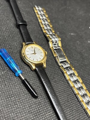 Pulsar Women s Watch V810-0760 Stainless Bracelet And new Black Leather Petite