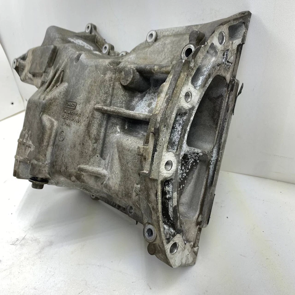 Маслосборник двигателя 2012-2018 Ford Focus CM5E-6675-AD (2,0 л 4 цилиндра) - Изображение 3 из 4