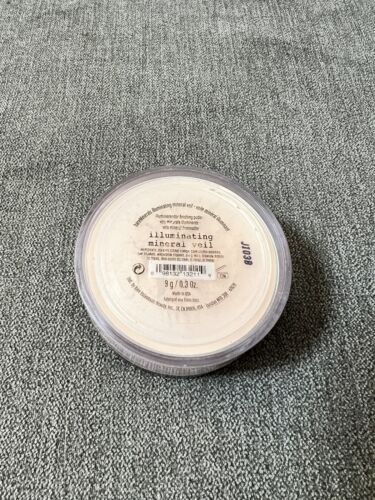BareMinerals Mineral Veil - 9g / 0.3oz Illuminating Mineral Veil Finish Powder - Picture 2 of 4