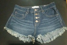 Juniors Bullhead denim CO. High rise Jean Shorts Size 26