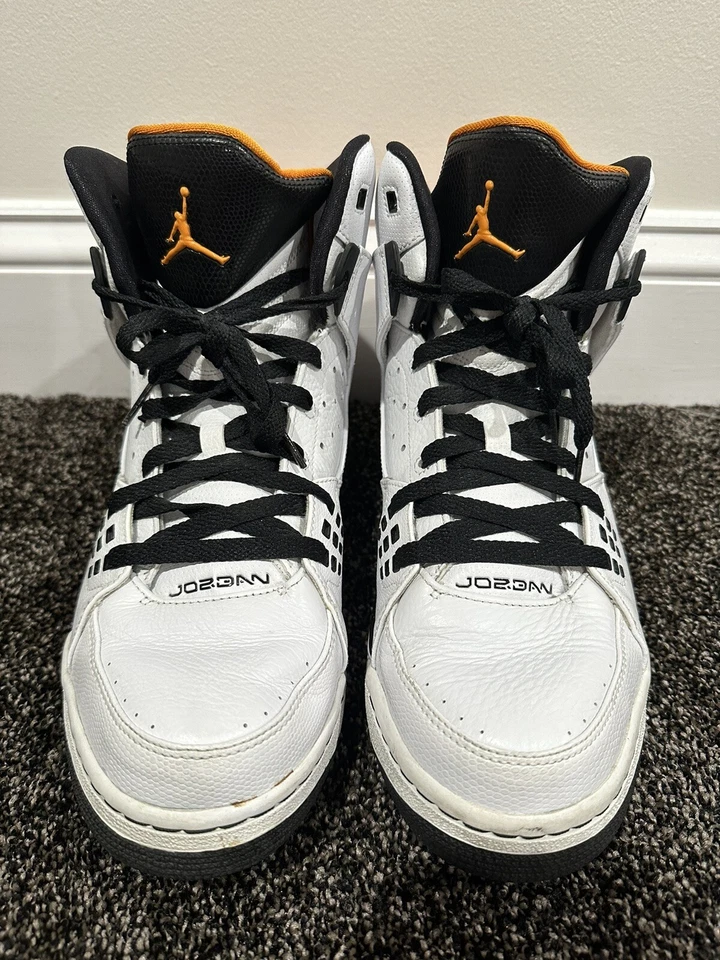 Tênis Jordan Flight SC-1 preto cerâmica brilhante 2010 - Imagem 2 de 4