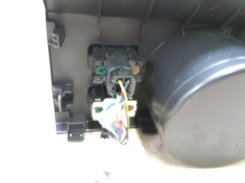 Interruptor de asiento térmico portavasos para bebidas compatible con MAZDA 5 K47-197119 2008 2009 2010 Foto 4 de 4