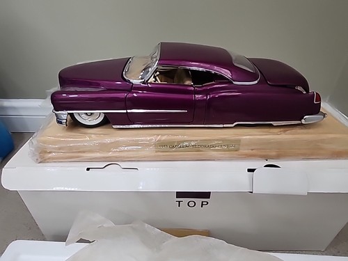 Danbury Mint 1953 Eldorado Custom Diecast 1:16 NOS Candy Purple