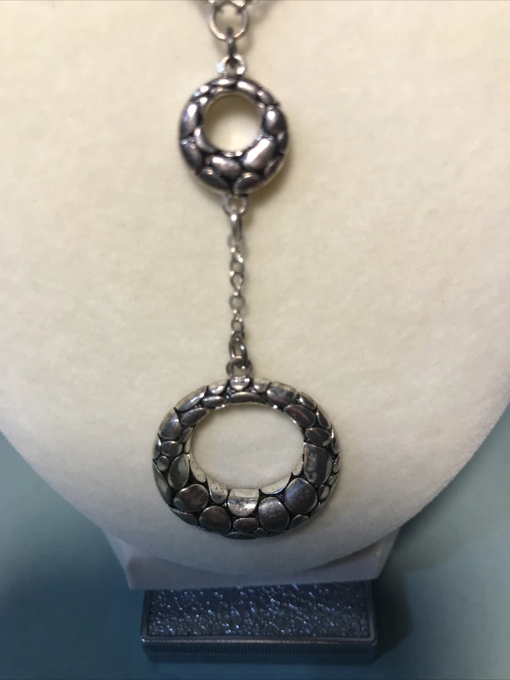 Collar Circular Ajustable Acero Inoxidable Guijarro Pulido y Enriquecido Gota en Y Foto 2 de 4