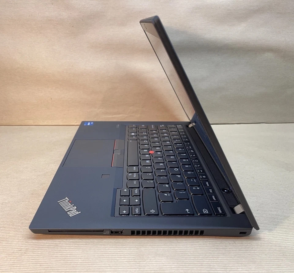 Lenovo ThinkPad T14 · i7-1185G7 · 16GB · 512GB, photo 3 of 3