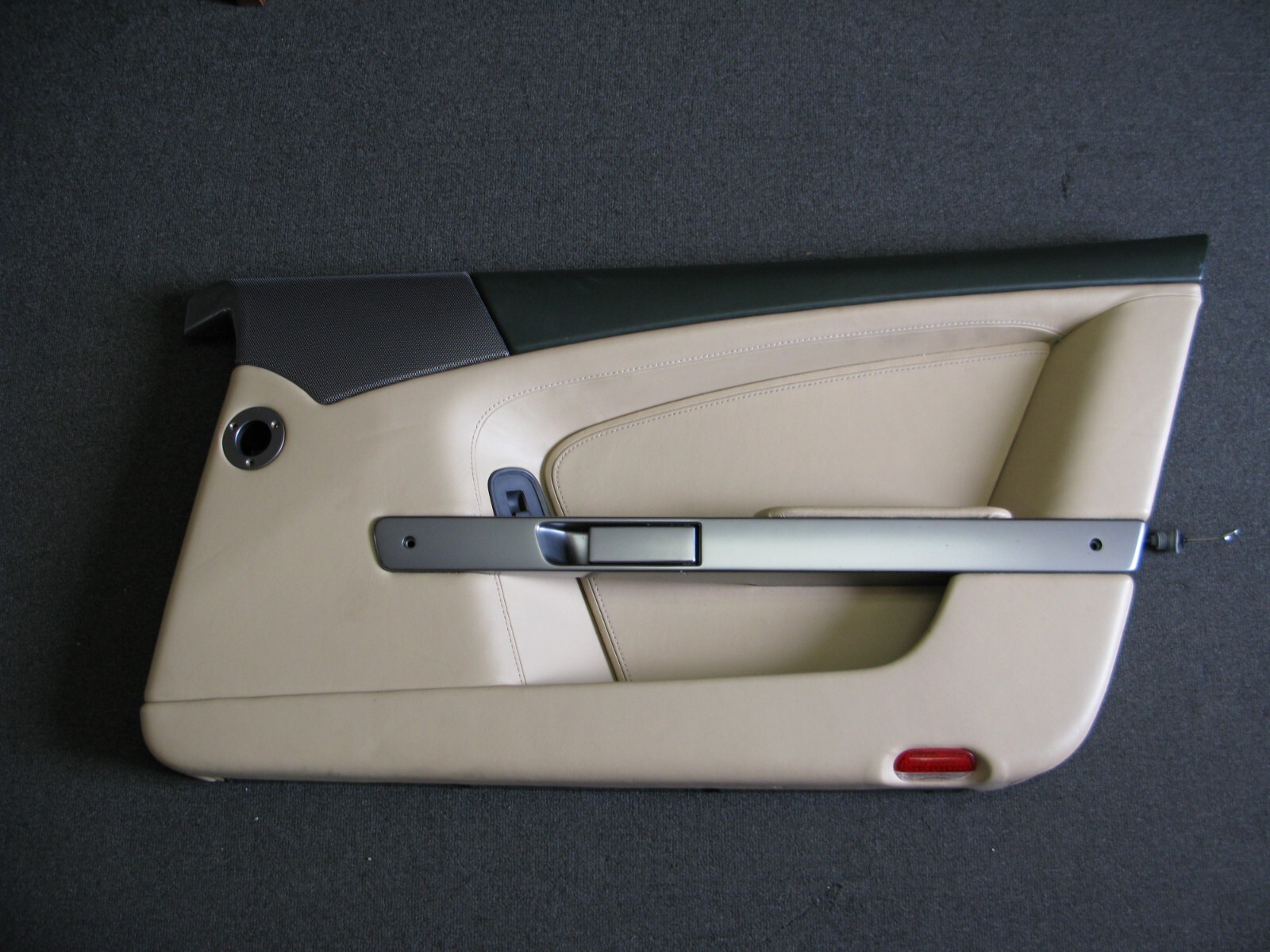 Aston Martin DB9 Right Door Panel 4G4323936ACW