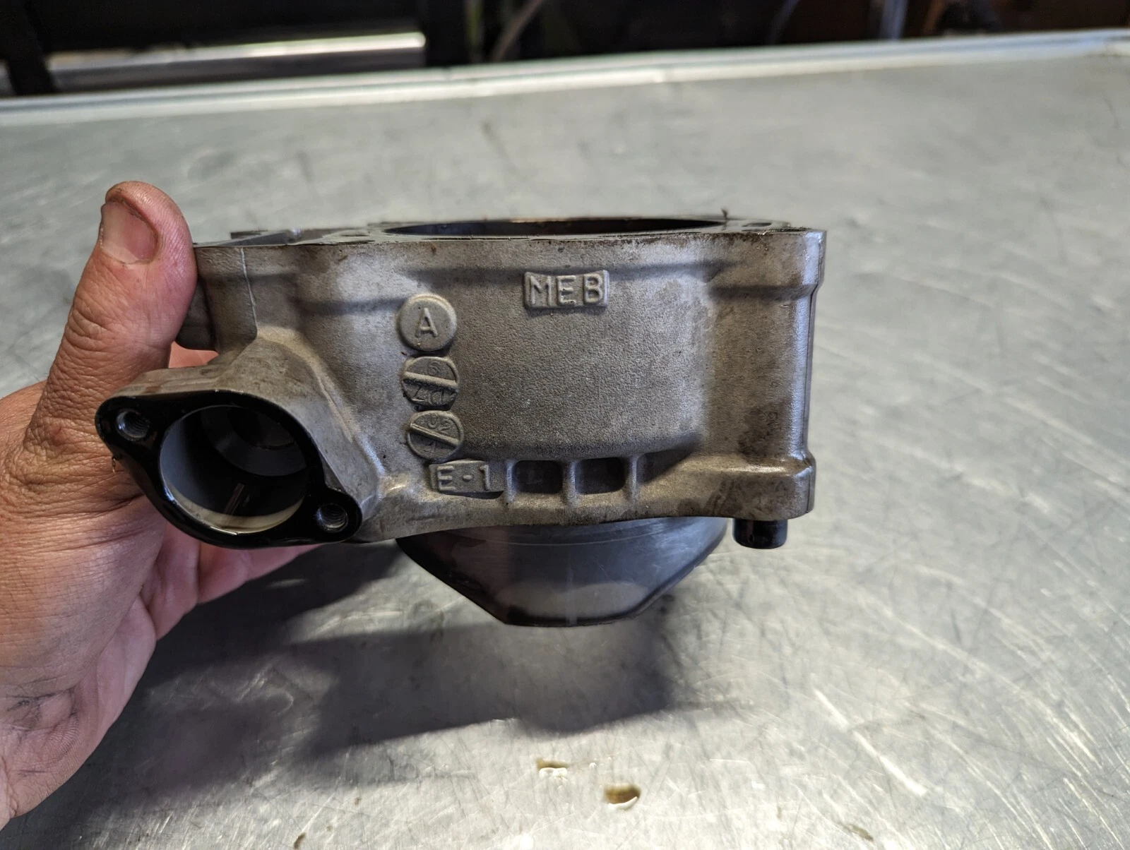 2003 Honda CRF450R (B) Cylinder