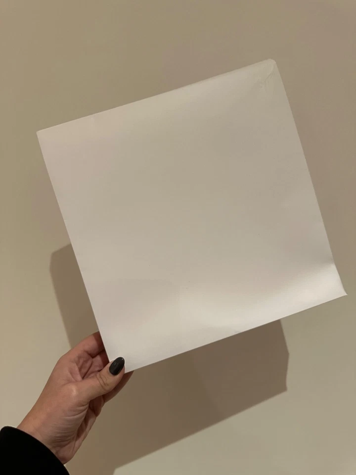 Autêntica pasta de papel CHANEL bolsa caixa branca com fita - Imagem 2 de 3