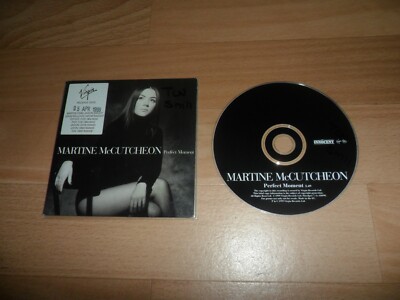 MARTINE MCCUTCHEON - PERFECT MOMENT (RARE 1 TRACK PROMO ONLY CD SINGLE)