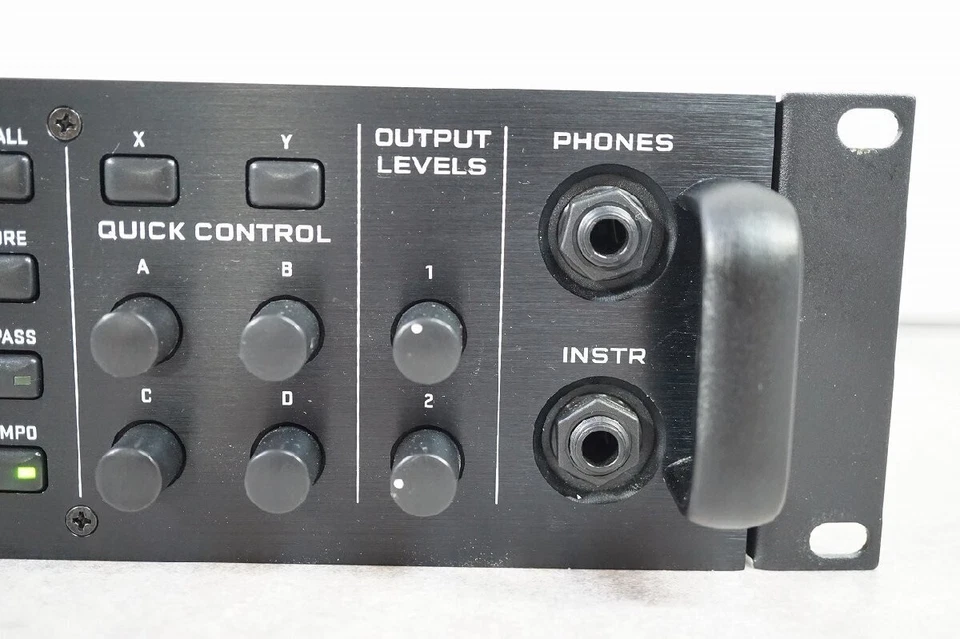 Fractal Audio Systems Axe-Fx II Guitar Preamp FX Multi-Effects Processor F/S - Image 2 of 4