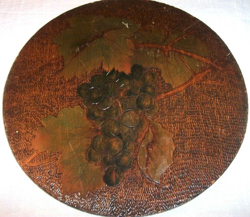 Pirografía 12" placa redonda de madera uvas hojas fruta - Imagen 5 de 12