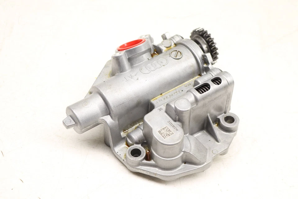 2021-2025 AUDI A5 QUATTRO - Engine OIL PUMP 06H115105GE - Image 2 of 4