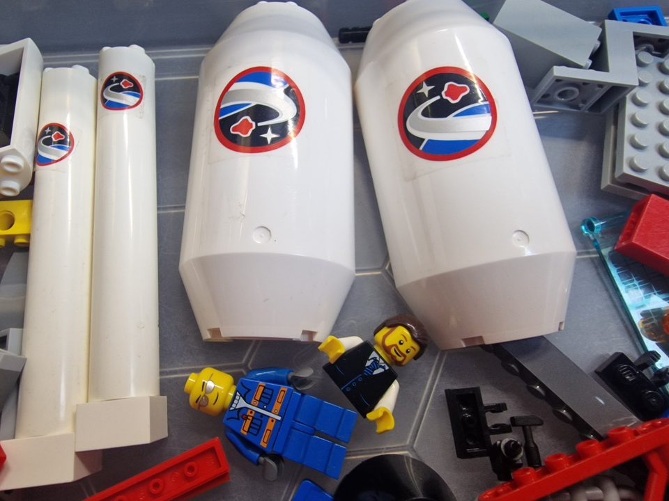 Lego City 3368 Rocket/ Satellite Launch Pad Space Centre Incomplete ...