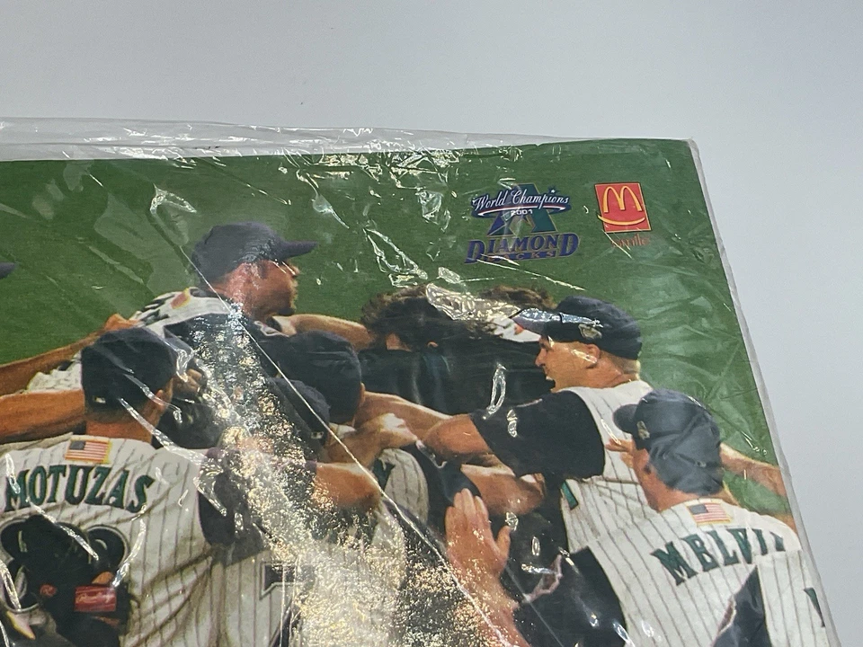 New Rare Mcdonald's Arizona Diamondbacks Giveaway 3 Ring Binder Randy Johnson - Image 3 of 4