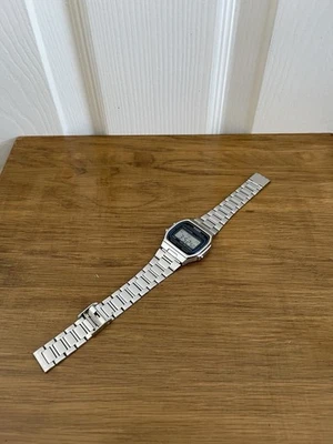 1987 Casio A164W Module 593 Alarm Chronograph Bracelet Watch Working (2)