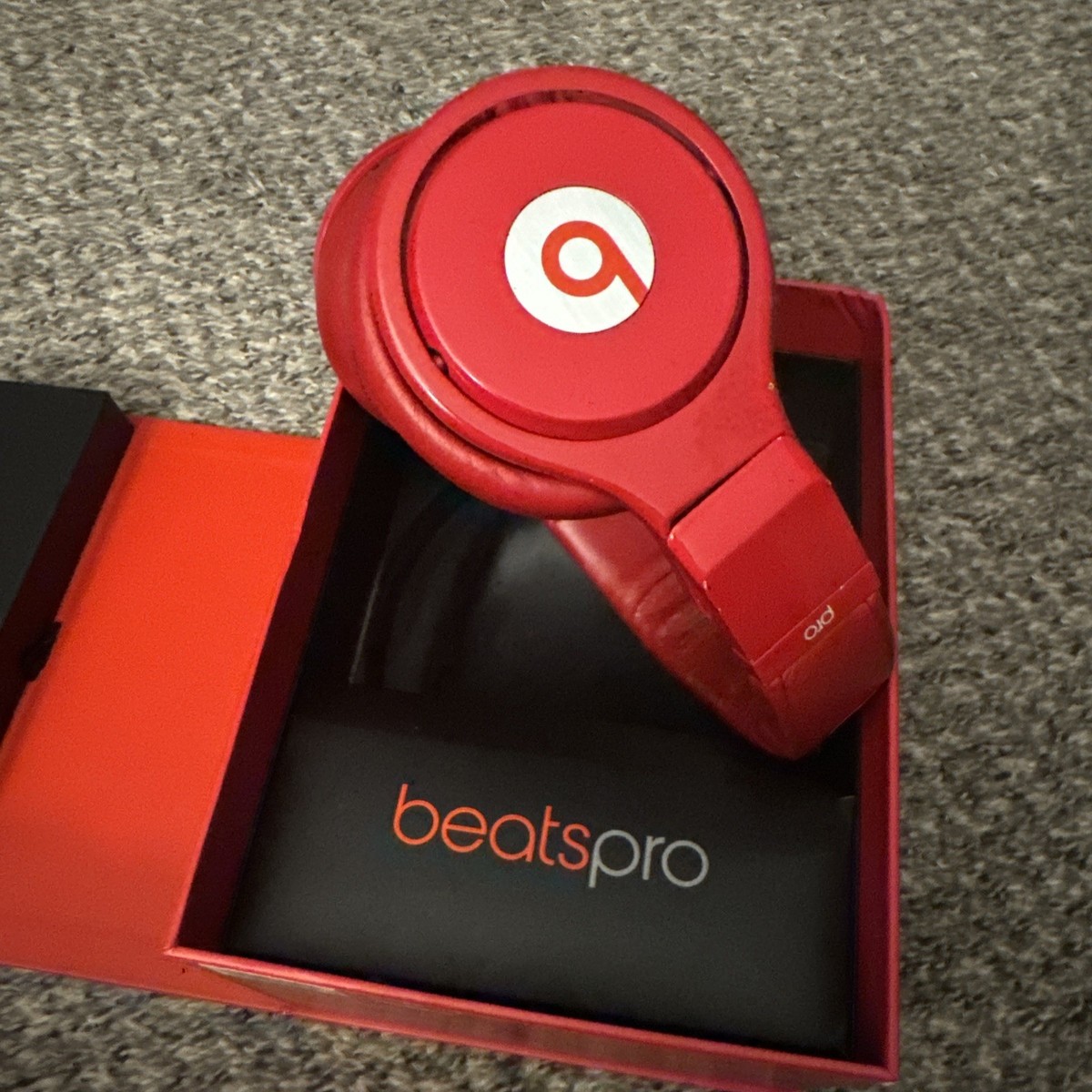 Beats by Dr Dre - tateyoua Monster's The Beats by Dr. Dre Headphones