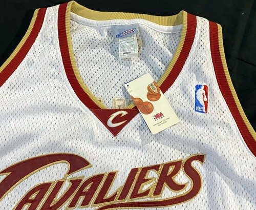 LEBRON JAMES RARE REEBOK ROOKIE YEAR 2003 HOME JERSEY ORIGINAL TAGS NWT SIZE 56! - Picture 3 of 5