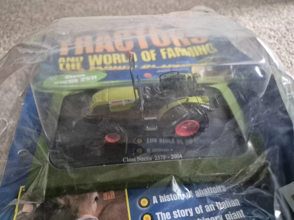 1/43 HACHETTE UNIVERSAL HOBBIES TRACTOR WORLD OF FARMING 2004 CLAAS NECTIS MODEL - Image 3 of 3