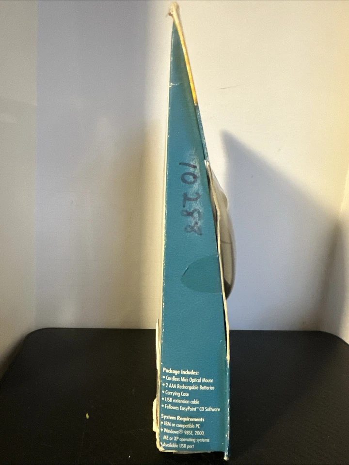 Fellowes 99197 Cordless Mini Optical Rechargeable Mouse - Image 3 of 4