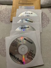 Microsoft Works Suite 2001 PC Complete 6 CD Set Discs With Instructions