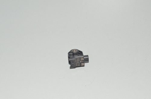 BMW G07 X7 G20 G30 F90 G31 G11 G12 G05 G06 Acceleration Sensor 9341546 - Picture 2 of 6