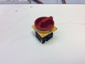 Klockner Moeller T0-2-8900 On / Off switch 340B Motor Controller, Used