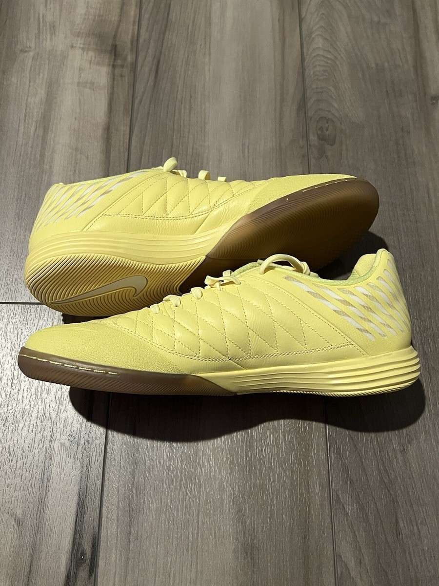Size 10.5 - Nike Lunar Gato 2 IC Light Laser Orange for sale Size 10.5 - Nike Lunar Gato 2 IC Light Laser Orange for sale
