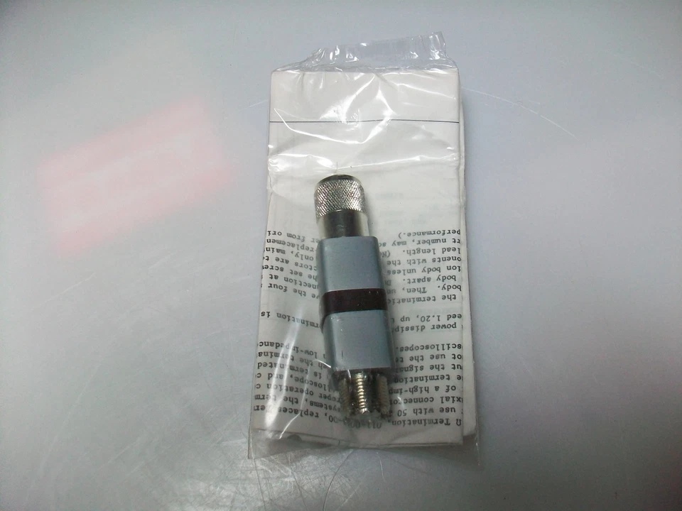  NOS Tektronix 50 OHM TERMINATION 1.5 WATT - Image 3 of 3