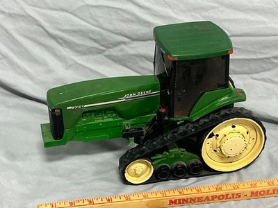 John Deere 8310T Track Tractor 1:16 Ertl Diecast Metal no Box read