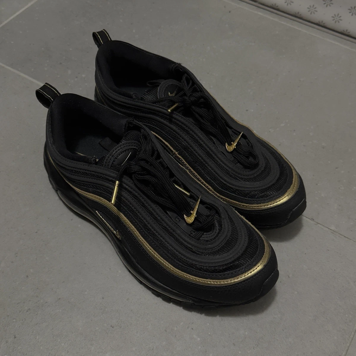 yo　　　NIKE AIR MAX 97 BLACK GOLD 新品未使用 Nike Air Max 97 Black Metallic Gold for Sale | Authenticity