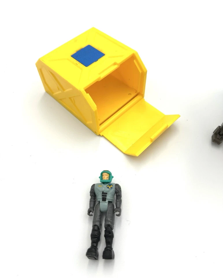 Vintage Coleco 1986 Starcom Battlecrane Combat Cargo Lifter Sgt Bob Anders - Image 3 of 4