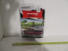 Greenlight Showroom Floor 2022 Dodge Ram 3500 Red 1:64 2022 NIP