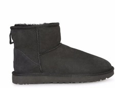 UGG CLASSIC MINI II BLACK WATER-RESISTANT SHEEPSKIN BOOTS, WOMEN US 8/ 39 NIB