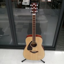 Yamaha Akustikgitarre FG820L gebraucht