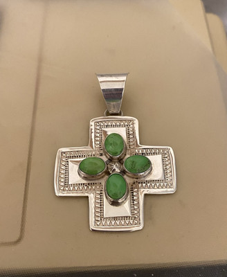 Ella LINKIN Sterling Silver Cross Green Gaspiete Beads Lge Bail  2'' 9.9 grams